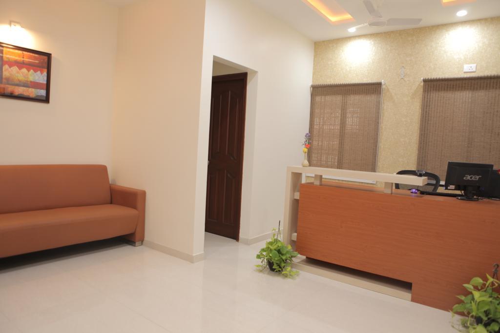 Our Nest Hotel Hyderabad Esterno foto