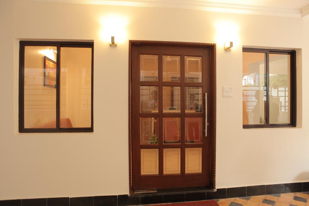 Our Nest Hotel Hyderabad Esterno foto