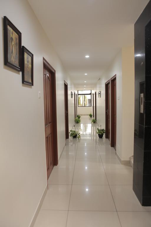 Our Nest Hotel Hyderabad Esterno foto