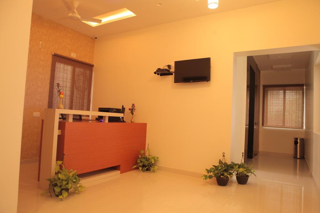 Our Nest Hotel Hyderabad Esterno foto